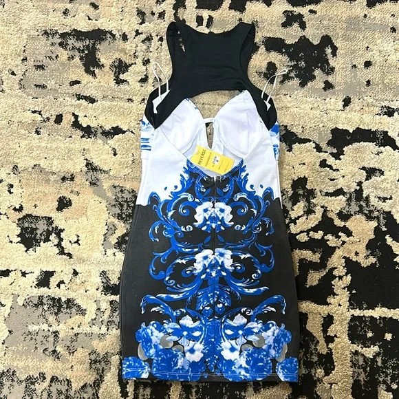 NWT Summer Dress - Picture 3 of 3